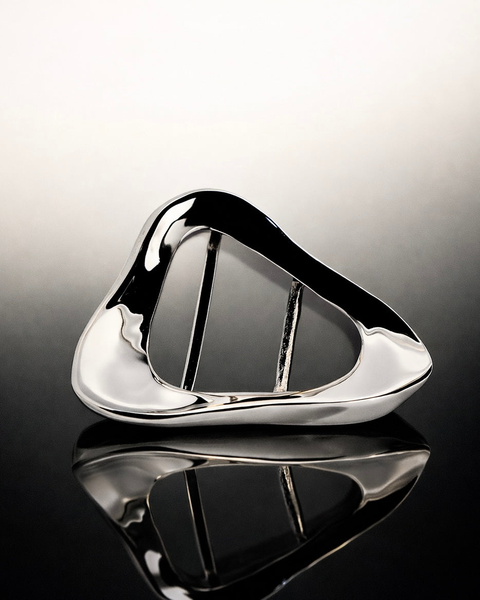 DAIMON BUCKLE · FIRST EDITION