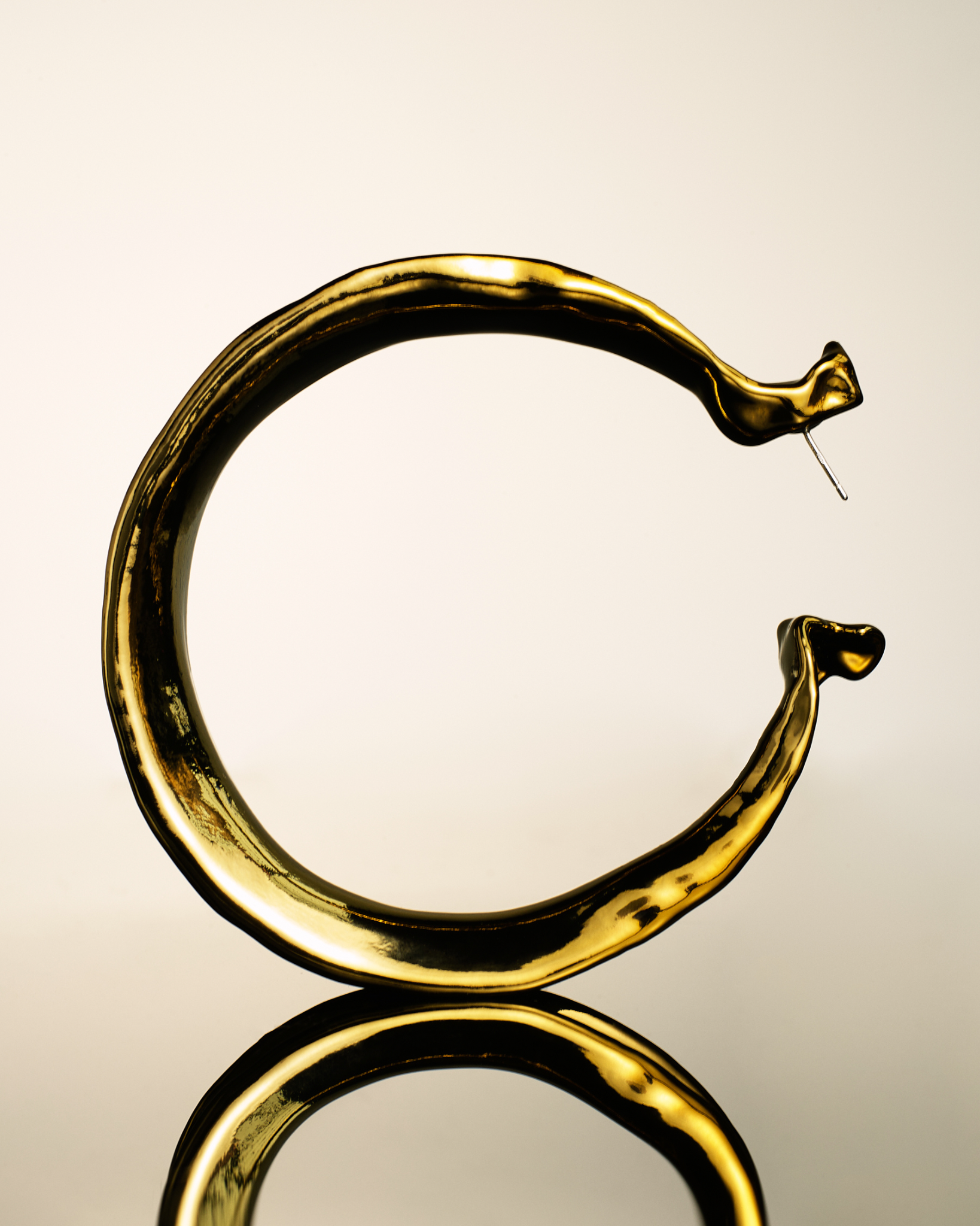 Faience Grand Hoops - Studio Edition