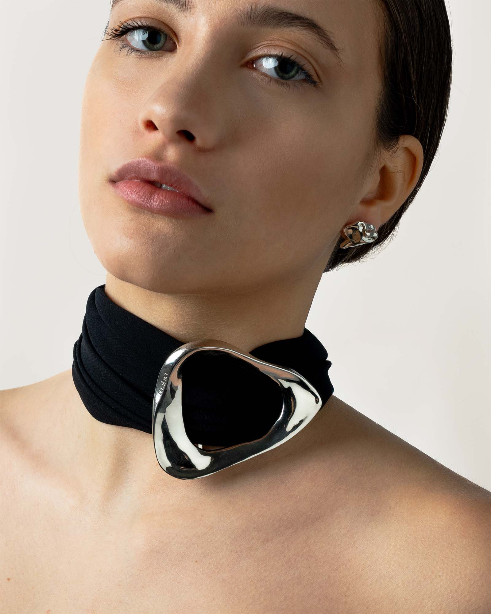 DAIMON BUCKLE · FIRST EDITION