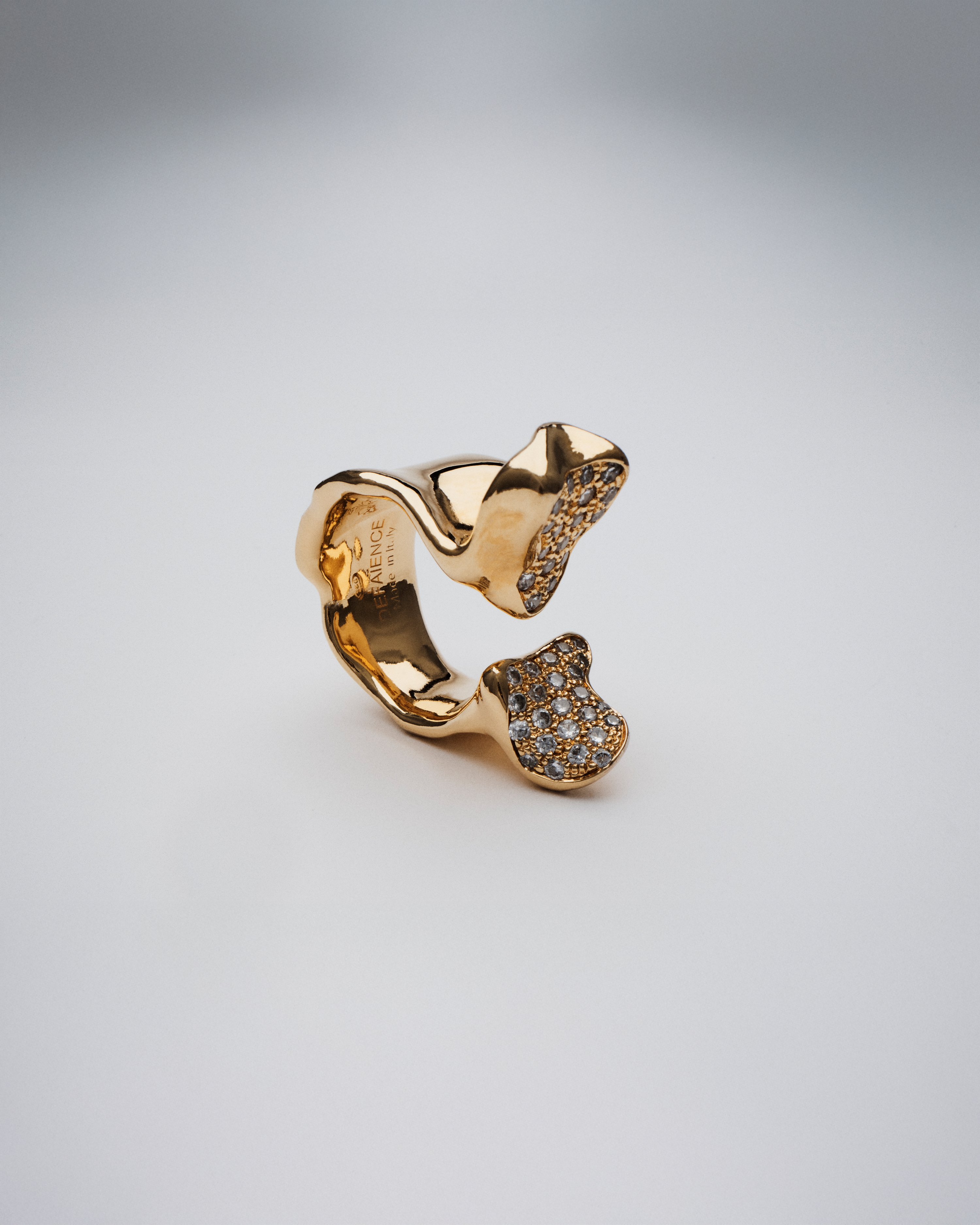 FAÏENCE PAVÈ RING