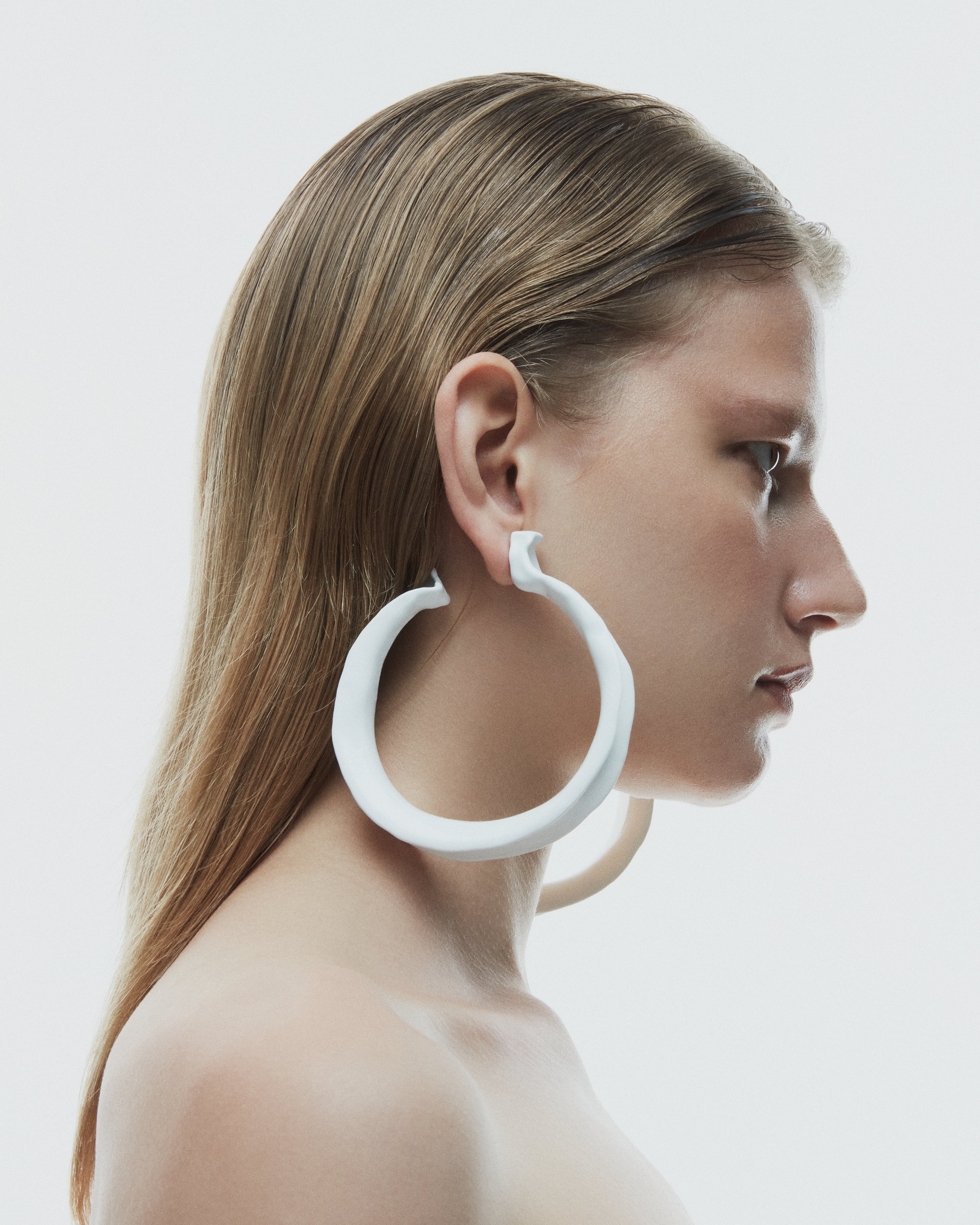 LARGE FAÏENCE HOOPS