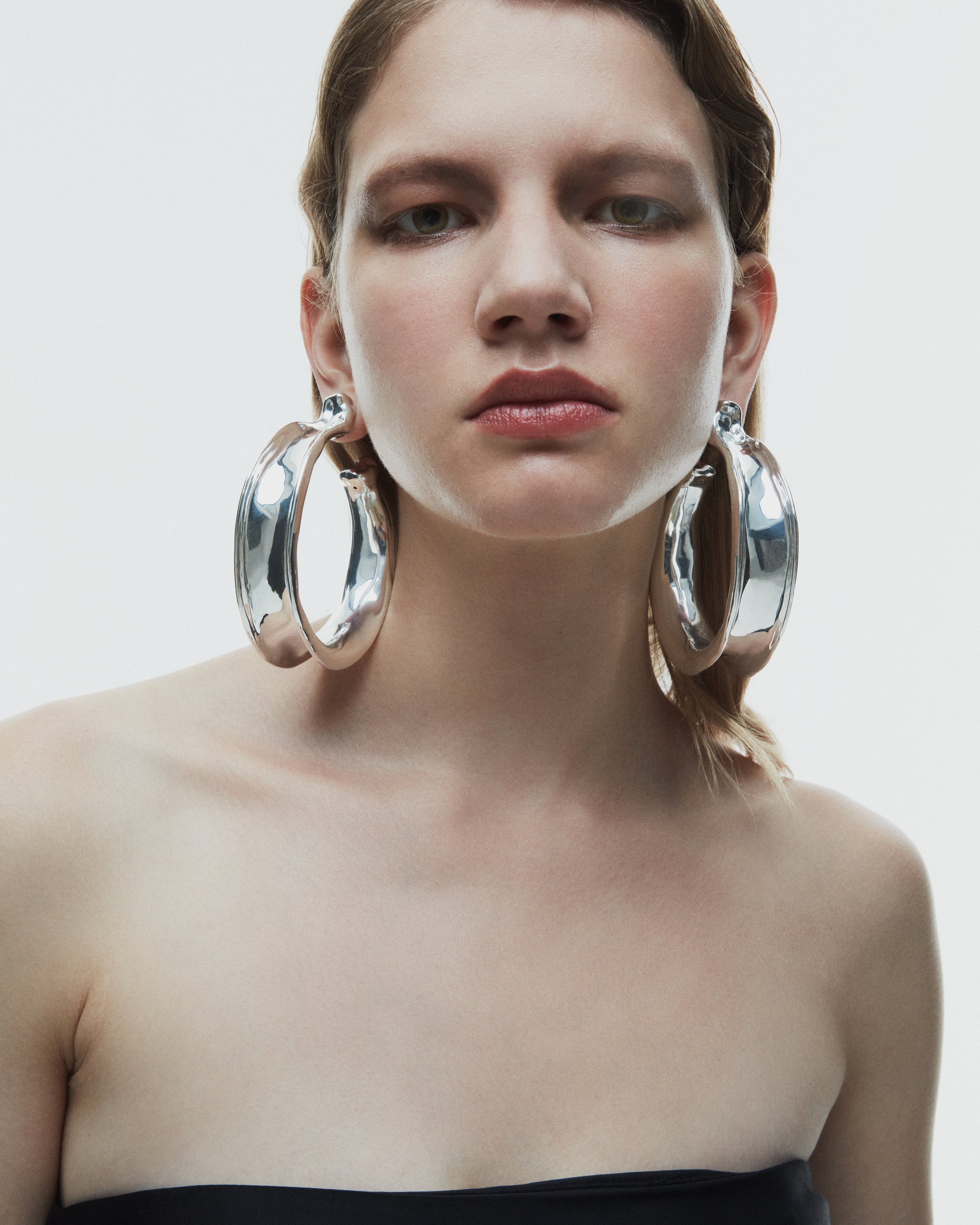 LARGE FAÏENCE HOOPS